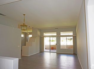 38562 Fallbrook Ave, Palm Desert, CA 92211