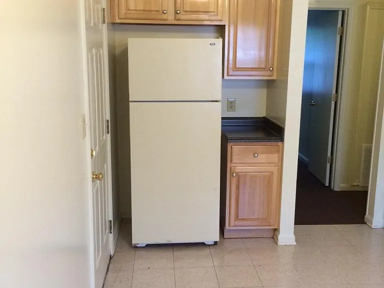 904 Mabel Ave — Photo 14
