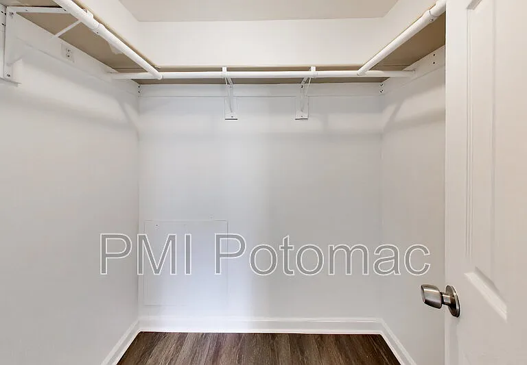 9391 Chadburn Pl — Photo 18