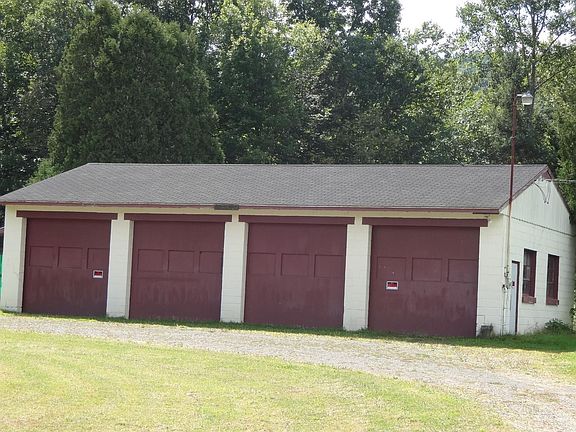 3rd image of 16339 State Highway 8