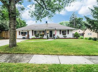3807 Saranac Dr, Dayton, OH 45429