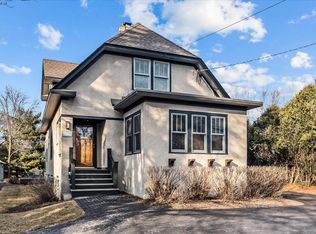 2028 Wilmette Ave, Wilmette, IL 60091