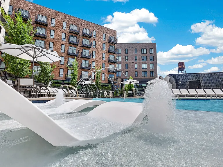 The Chartwell at Marathon Village — Photo 36