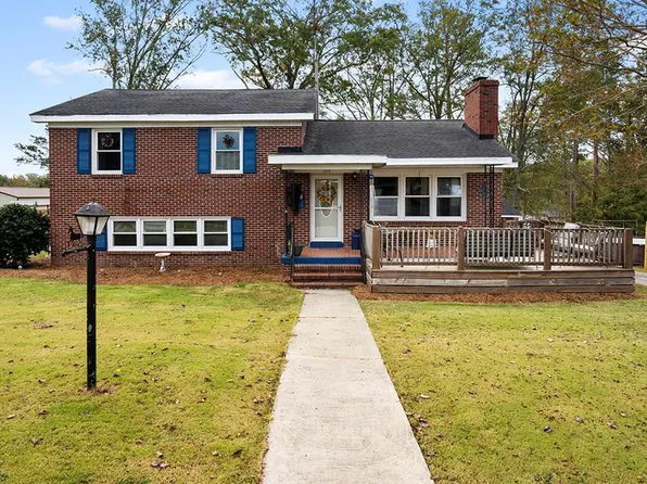 111 Pinehaven Dr, Ninety Six, SC 29666