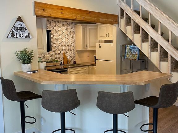4th image of 300 McBride St #305