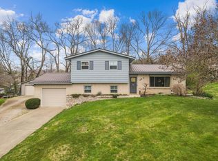 227 Clearview Dr NE, Newark, OH 43055