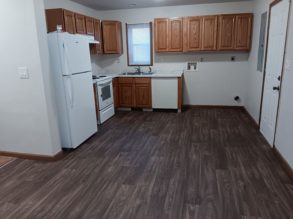 1st image of 306 S Yellow Springs St