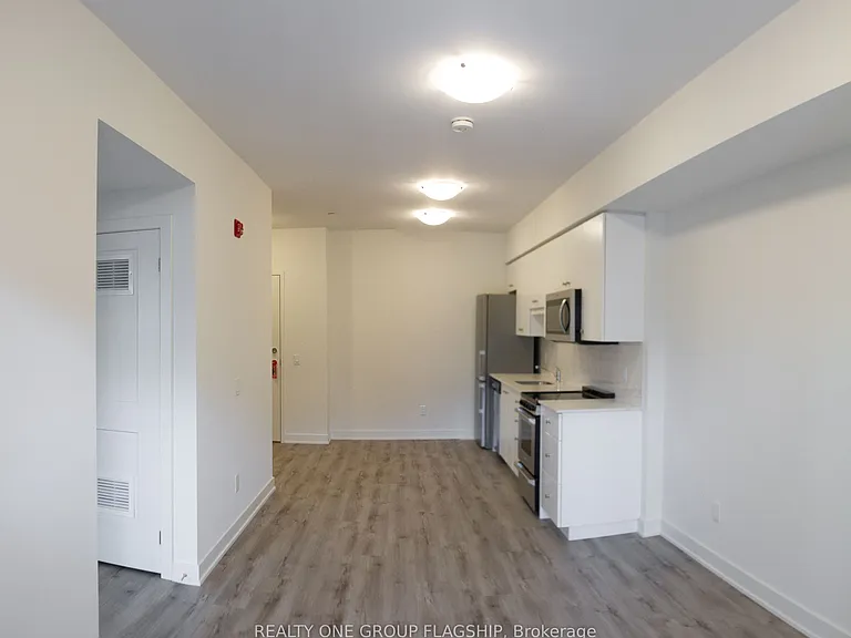 110 Fergus Ave #335 — Photo 5
