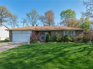 781 E Dartmoor Ave, Seven Hills, OH