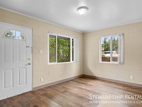 2nd image of 76243 Gale St Unit 1