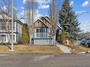 202 S Copperfield Gdns SE, Calgary, AB T2Z 4C1