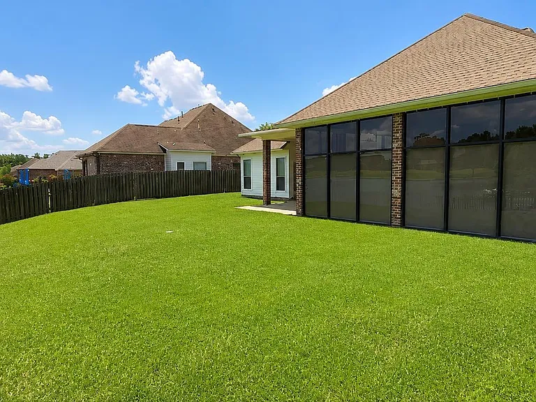 9430 Magnolia Crossing Dr — Photo 5