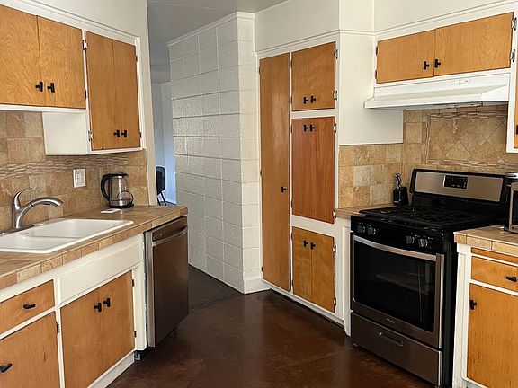 3rd image of 6233 N 14th St APT C
