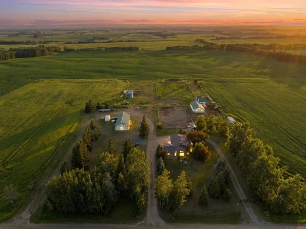 34128 E Range Road 21, Red Deer County, AB T0M 0K0