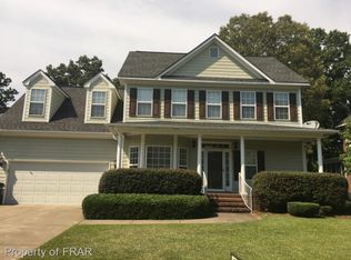 1131 Masterpiece Dr, Hope Mills, NC 28348