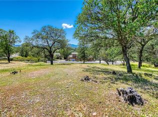 19136 Redbud Rd, Hidden Valley Lake, CA 95467