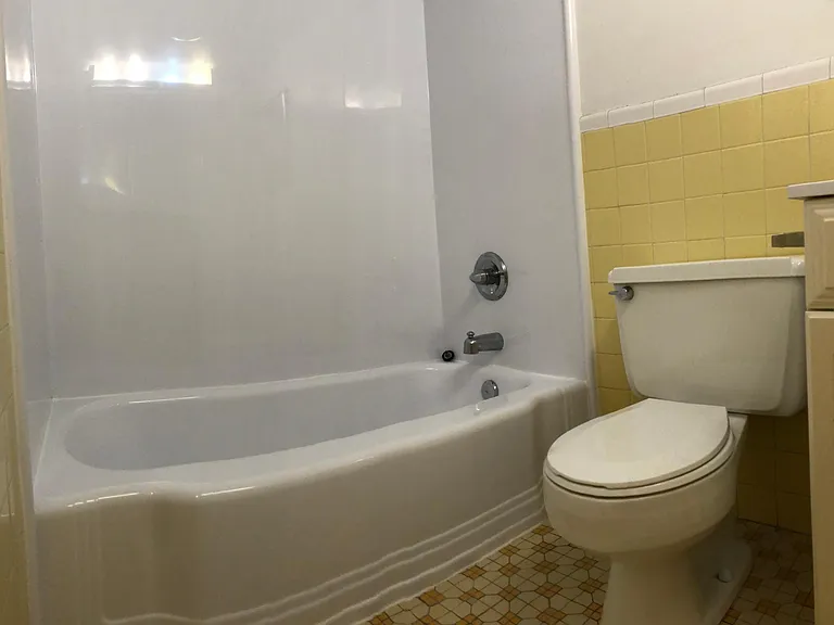 1330 New Hampshire Ave NW #509 — Photo 6