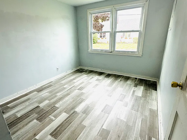 80 Thackeray Ct #76 — Photo 1