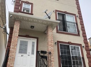 41 S 5th St APT 2, Elizabeth, NJ 07206