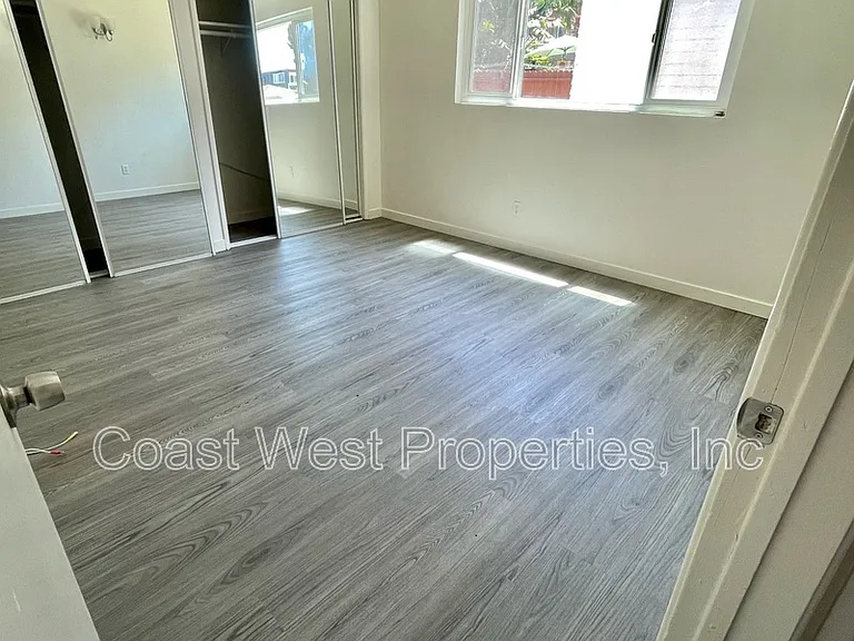 4784 Bermuda Ave #H — Photo 7