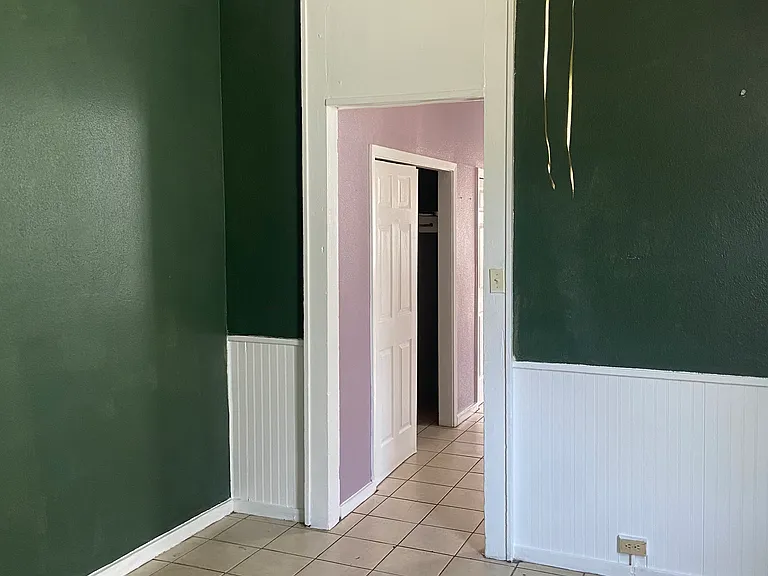 2621 Urquhart St — Photo 7