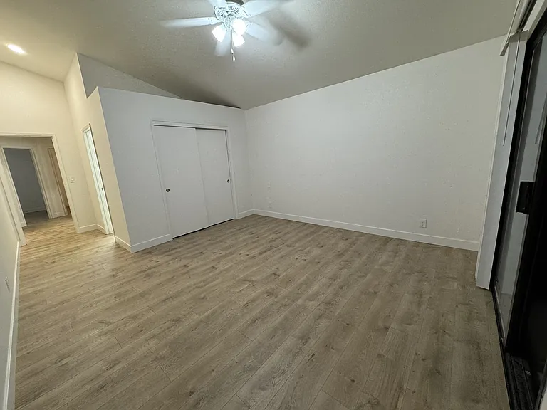 1515 Arcadian Ave — Photo 7