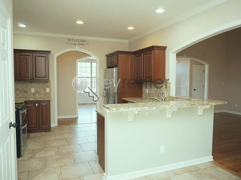 6967 Neville Dr — Photo 10