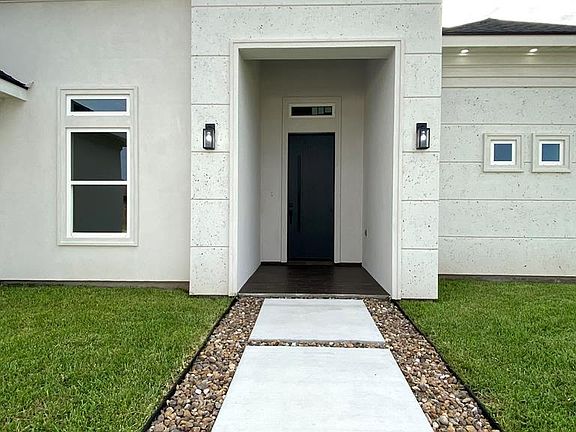 5th image of 7128 Caribbean Dr