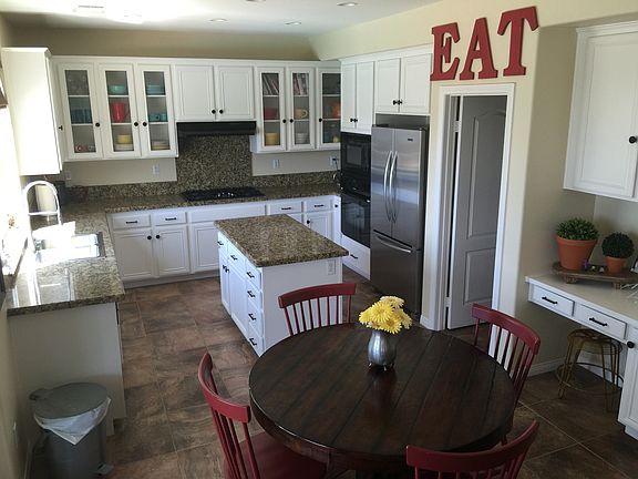 3rd image of 33731 McKenny Pl