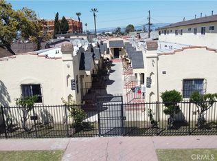 725 W 77th St, Los Angeles, CA 90044