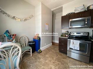 172 Bigelow St #1U, Brighton, MA 02135