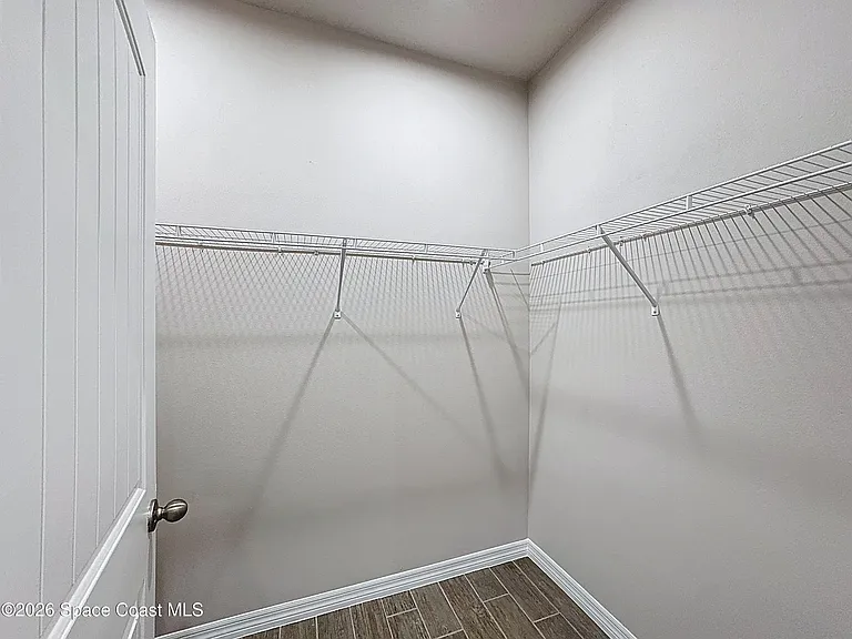 506 L M Davey Ln — Photo 8