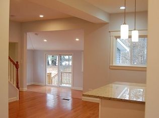 51 Chestnut Rd, Tewksbury, MA 01876