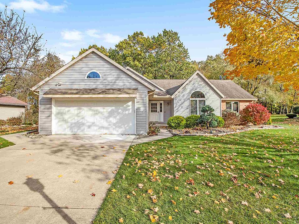 1st image of 57170 Sequoia Dr