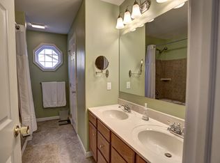 472 Princeton Rd, Harrisburg, PA 17111