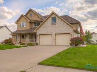 1419 Muirfield Dr, Bowling Green, OH