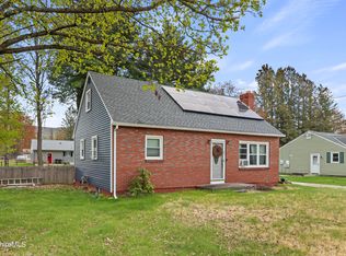77 Imperial Ave, Pittsfield, MA 01201