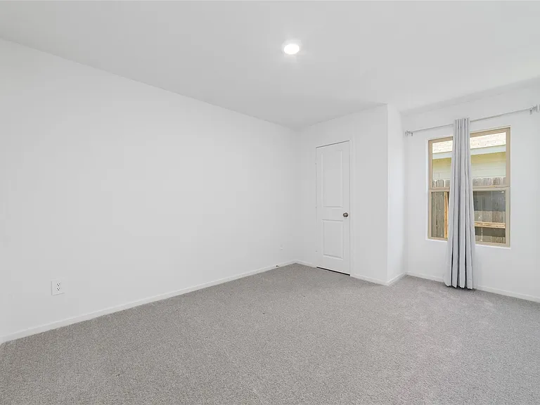 17935 Becker Landing Dr — Photo 11