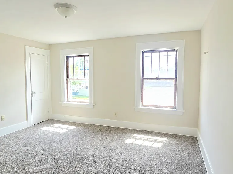 3110 Peach St — Photo 3