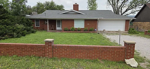 3520 River Oaks Dr Photo 1