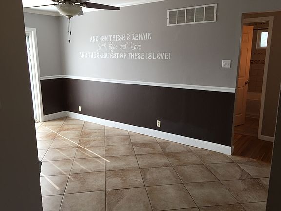 4th image of 12105 Hillcrest Pl