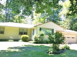 3909 McCarty Dr, Canfield, OH 44406