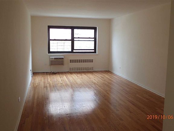 4th image of 57-10 Junction Blvd APT 5K