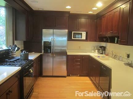 Entry with stairs
						:
						Entry way and oak stairway.