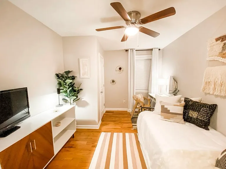 2407 Middle St — Photo 10