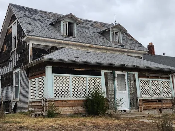 1122 Rice Ave, La Junta, CO 81050