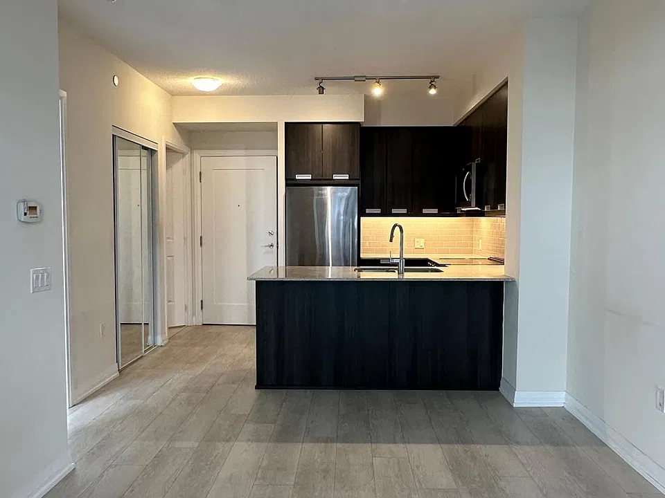 35 Watergarden Dr #2612