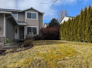 475 SW Howard Dr, McMinnville, OR 97128