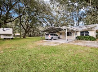 1521 Cre Rd, Dover, FL 33527