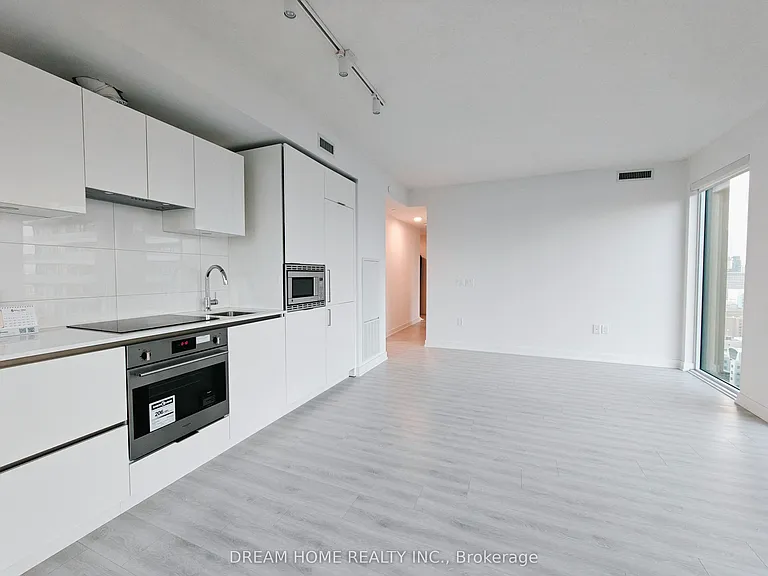 238 Simcoe St #3604 — Photo 5